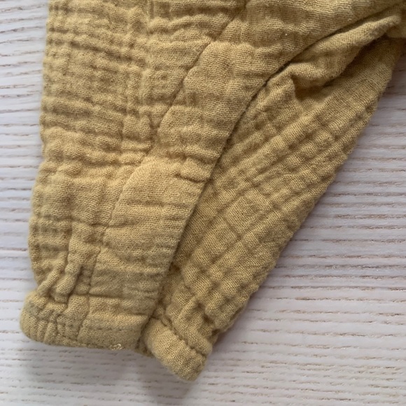 H&M organic cotton gauze romper 1-2 months - Picture 5 of 5